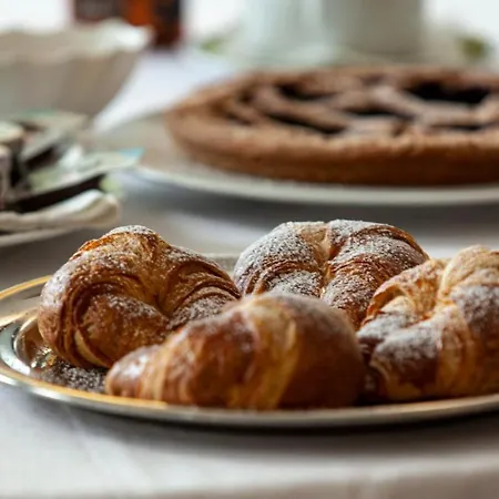 Отель La Bruca Скалея