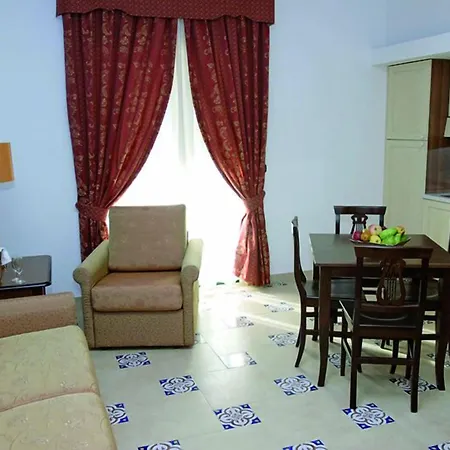 Отель La Bruca 4*