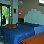 La Bruca 4*
